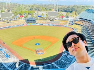 Toshimitsu Instagram - ドジャースタジアム⚾️

ミーハーやらせて。