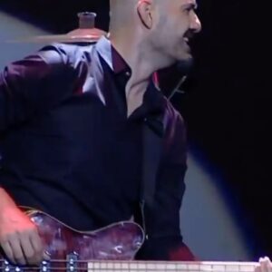 Toygar Işıklı Instagram - #içerde #live #toygarışıklı #concert 

#yaprakdökümü #askimemnu #ezel #dudaktankalbe #fatmagülünsuçune #menekşeilehalil #kuzeygüney #karadayı #medcezir #karaparaaşk #karasevda #içerde #çukur #yargı #aile #çarpışma #cesurvegüzel #banasevmeyianlat #son #alevalev #babil #üçkuruş  #20dakika #kuzgun #buşehirarkandangelecek #kurtseyitveşura #soundtrack