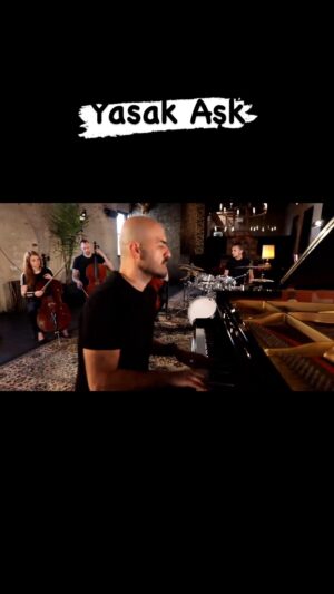 Toygar Işıklı Instagram - Aşk-ı Memnu / Yasak Aşk
Toygar Işıklı & Break of Reality #askimemnu #soundtrack