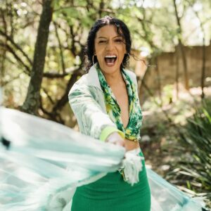 Tracey-Lee Oliver Instagram - 06.04.1980 🎉🎊♈️💚🤍💛🙌🏽

@grey_creations
@okaydeer