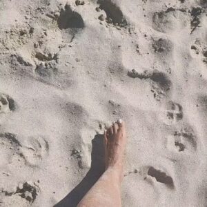 Tracey-Lee Oliver Instagram - Happy 2024🌊🐚🪼🥳🥂