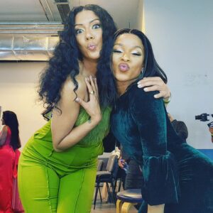 Tracey-Lee Oliver Instagram - Bumped into these lovelies last night at the 29th Annual South African Music Awards 🎊🎊🎊 
#samas29