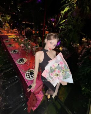 Trang Minh Instagram - Happy birthday Trang Minh 🧸🎂💕
