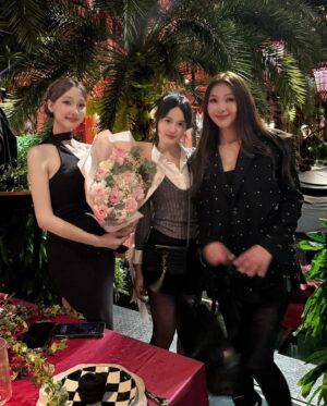 Trang Minh Instagram - Happy birthday Trang Minh 🧸🎂💕