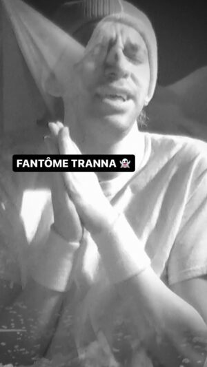 Tranna Wintour Instagram - C’est grâce à notre fantôme du passé Tranna qu’on réalise que les saisons changent, mais les réactions restent les mêmes! 😂👻 #bbcelebrites