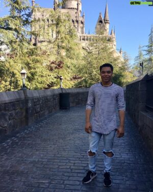 Travis Bryant Instagram - // feeling magical and stuff @unistudios #not #an #ad //