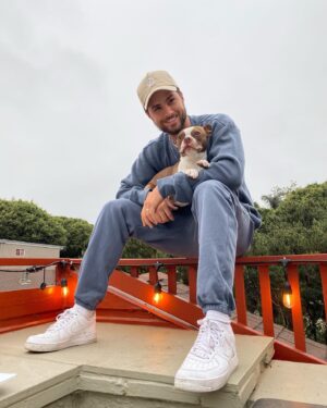 Travis Burns Instagram - Keeping cosy in my new @talentless threads. Make sure you check out their new premium collection