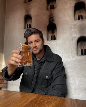 Travis Burns Instagram - Cheers to being another year older!