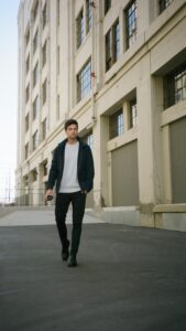 Actor Travis Burns HD Instagram Photos and Wallpapers June 2023