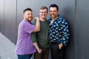 Travis McElroy Instagram - While in San Jose, I ran into the McElroy Brothers and (for a reasonable fee) they let me get a phot with them! 

Photo Credit @portraitstothepeople