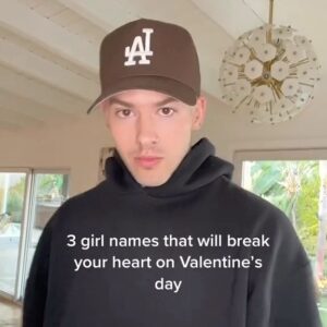 Actor Travis Mills HD Instagram Photos and Wallpapers March 2023