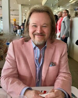 Travis Tritt Instagram - As always, my family and I had an incredible time at The Kentucky Oaks race in Louisville, KY to kick off Derby Weekend. I was also honored to be a participant in the @barnstablebrowngala with so many of my celebrity friends. A great time was had by all! @kikireese @tylerreesetritt #derbyweekend #kentuckyoaks