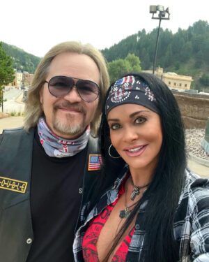 Travis Tritt Instagram - In February of 1995, a great love story, friendship and partnership began! 27 years ago on April 12, 1997 we made it official by tying the knot in front of family and friends. Our marriage has been both, blessed and a blessing to me. I never thought I would find someone who was as perfectly matched for me as @kikireese. We’ve been through good and bad, happy and sad, but we’ve always remained side by side and hand in hand. As I reflect back over the last 27 years, I realize how lucky and blessed I was to find the one true love of my life. In a world where not many couples last, we have not only lasted, but we have thrived and our love seems to have grown stronger. Happy Anniversary, Baby! I thank God for sending you to me. I love you with every fiber of my being and I always will!