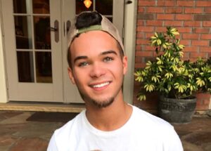 Travis Tritt Instagram - Wishing my oldest son @tristantritt a very Happy Birthday today! I cannot express how proud I am of the man you’ve become. You are so talented, smart and kind hearted. I marvel at your work ethic every day. I wish you all the success and happiness imaginable! I love you, Son! 🎂🎉🎊