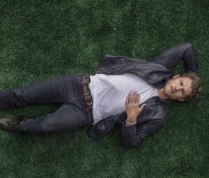 Travis Van Winkle Instagram - Thanks for the chat @mrfeelgoodhq link to full interview in bio 

📸 @photos_x_yves 
@petesamson 
@jbp007