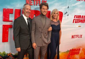 Travis Van Winkle Instagram - What a night!! Our #FUBAR Premiere was epic. Show drops tomorrow! 

Style: @avoyermagyan 
Grooming:  @kimbermakeup 
Suit: @reiss 
Shoes:  @santoniofficial 
Jewelry:  @davidyurman