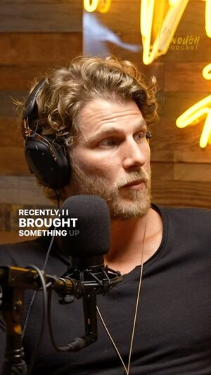 Travis Van Winkle Instagram - Would you send your therapy session to your friend 🤯

🎧 Travis Van Winkle on Dating, Male Friendships, and the Power of Mentorshipnow out wherever you listen to #podcasts #manenough