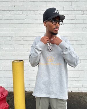 Tray Bills Instagram - I’ve been lost……
👕: @playcallour