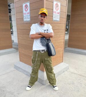 Tray Bills Instagram - out the way.
@prosper.usaa