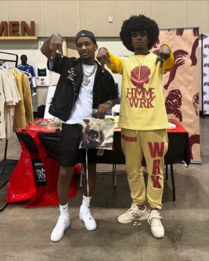 Trinidad James Instagram - PHILLY !!!!! Let’s , Eat steaks , Talk Kicks and Of course……

DO YOUR @hommewrk