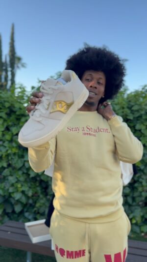 Trinidad James Instagram - Hey Students. I hope this semester has been challenging but not defeating . Thank you for everyone purchasing uniforms and purchasing Coaching Shoes . 

As Principal i wanted to take sometime and tell you we are working with a new company called @joinflip . A new way for students Go Do Your @hommewrk . Thank you to Everyone Supporting This Semester.