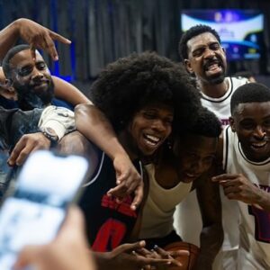 Trinidad James Instagram - SYMBA INVITATIONAL. ⛹🏿‍♂️⛹🏽‍♀️🏆 @567agency 

Who Wanna Hoop with #DAD ?