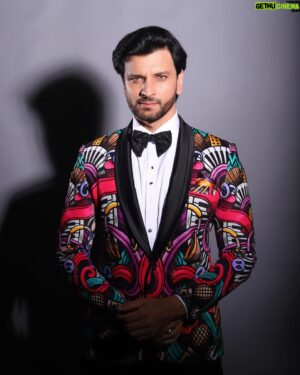 Trishaan Singh Maini Instagram - 🎈

Outfit @cpsingh_official