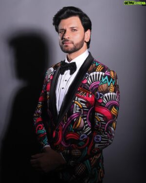 Trishaan Singh Maini Instagram - 🎈

Outfit @cpsingh_official