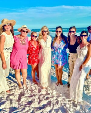 Trishelle Cannatella Instagram - Reppin NOLA in 30A with the Tampa crew! This beach taco and s’more’s party from @saltybeachsetups was lit 🔥

#30a #30alife #beach #beachparty #bonfire #beachlife #beachbonfire #tacoparty #tacos🌮 #tacosandsmores #smores #30abeaches #hey30a #krewe #krewesunglasses #saltybeach #saltybeachseasidefl #saltybeachsetups
