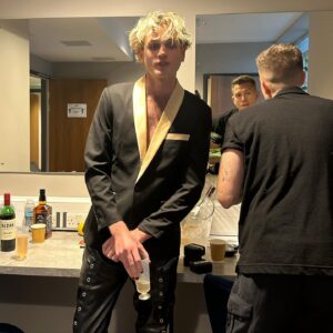 Tristan Evans Instagram - Suit up , get to work