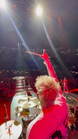 Tristan Evans Instagram - Comment a 💙 if you’re coming on tour