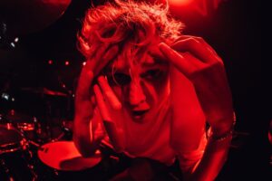 Tristan Evans Instagram - Staring at your soul