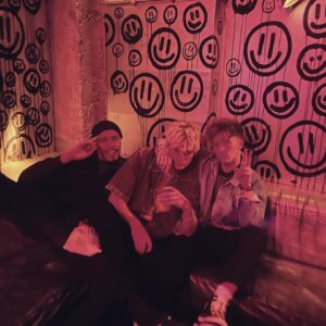 Tristan Evans Instagram - la fiesta continua