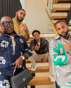 Tristan Mack Wilds Instagram - For The Fellas ✌🏾

This is a safe place for Black men to speak their truth, learn, and educate each other. @the1saucysantana, @mackwilds , @iamdevale , and @_iambmac came in, made us laugh, made us cry, and taught us so much with their honesty. 

Special thanks to our guys for making this a healthy conversation. We see it going viral, and no worries, we got y’all. Full episode out NOW! 

#ForTheFellas #BET #VH1 #WhereBlackCultureLives #BlackMen #LGBT #LinkInBio