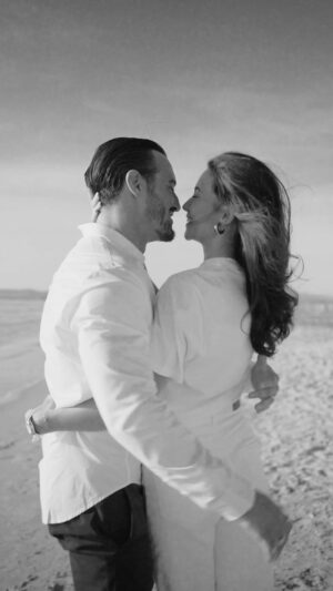Tristan Maurisse Instagram - @ikksofficial with love 🤍
Collection unisexe ⚡️
publicité. 

Videaste : @pymalachin 

#love #couplegoals #paca #ikks #amour