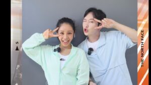 Truedy Instagram - 제 인생 첫 마라톤 10km 에 도전했습니다-!🤩@.@
런닝 중, 소중한 물 한모금도 힘이 되었지만,
함께 달리며 저에게 해주신 힘내라는 응원 한마디가
저에게는 큰 힘이 되었습니다..🥹 
지금 옆 자리에 있는 소중한 사람들에게 아름다운 한마디가
우리들의 오늘을 빛내줄 수 있을것 같아요!
우리는 서로를 응원해~ 그리고 사랑해-! 감사합니다-🥰❣️

*노스페이스 공식 유투브에서 노스남매의 마라톤 영상과,
런닝에 최적화된 여름 아이스 제품을 구경하실 수 있어요😘🌳

#노스페이스 #TNF100