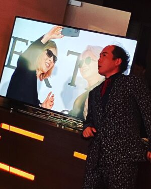 Tsukasa Saitô Instagram - えぐかったなぁ。
YOSHIKIさんの映画「UNDER THE SKY」のJAPAN PREMIERに行ってきました。
HYDEさんにもお会いできて、レジェンドとこんなに長時間ご一緒することもないので、レジェンド酔いしました。
アンミカ姉さんも流石のスピーチで、バチェラーイベント以来の休井ちゃん、チョコチョコご一緒させていただくTAKAHIRO先生、ホルモンのダイスケはんさん、PEPEPEラジオ以来のRYUGAにも会えて楽しかったね。
何も成し遂げてないのになぜ僕がレッドカーペット歩いてるのか？緊張のあまりYOSHIKIさんの白ワイン一髪入れてから歩いたら、あとで酔ったけど。

#YOSHIKI
#UNDER_THE_SKY
#HYDE
#ヘッドカーペット