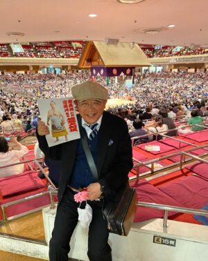 Tsurube Shofukutei Instagram - 安美錦関の断髪式に来ました。やっとできました。