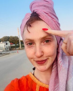 Tuana Gizem Uzunlar Instagram - Kaydırdıkça bir kaç ben bir kaç sahil güvenlik ve Efes’in yasaklanan reklamını görebilirsiniz.