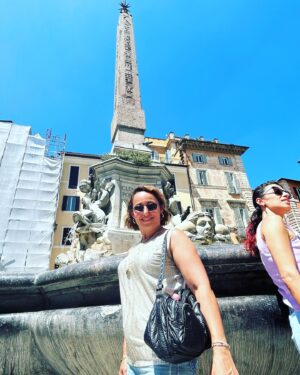 Tuba Erdem Instagram - Roma🫶#travelphotography #fun #italy #holiday #team #teachers #friends