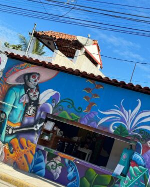 Tucker Ricchio Instagram - Puerto Vallarta family vacay photo dump 🖤✨ #vacation #mexico #puertovallarta #luckygirl
