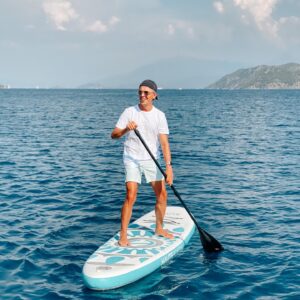Tugay Mercan Instagram - Bir terslik var ❓🏄🏼‍♂️ credit: @gokhanyorgancii
