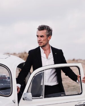 Tugay Mercan Instagram - return to the future “1970” VW by: @mustafaozmenn