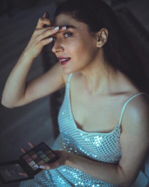 Tuğba Daştan Instagram - Tarafını seç🫦