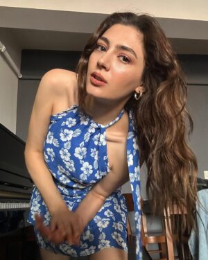 Tuğba Daştan Instagram - Bu aralar notalar dolaşıyorrrr iççimmmdeeeee🎶🎵🎶