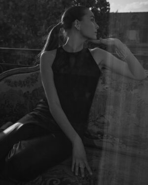Tuğba Sunguroğlu Instagram - @penelope_caillet @paoloferreira_hair @sunn.seo @vmataj 🤍