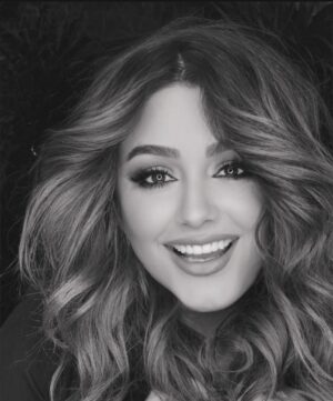 Tuğçe Karabayır Instagram - Saç & Makyaj  @esmerayyildirim