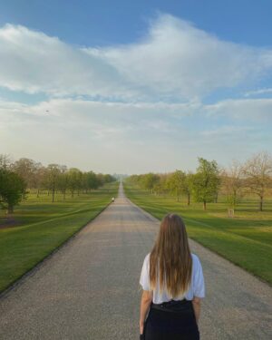 Tuğçe Kurşunoğlu Instagram - Everything you can imagine is real 🎭 #longwalkwindsor