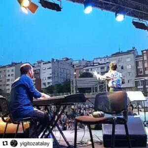 Tülay Günal Instagram - #Repost @yigitozatalay with @make_repost
・・・
Gezi'nin yıldönümünde, bir başka kamusal alanda, Gazhane'deydik.
@tulaygunal9
@yuruyen.merdiven 
#GazhaneHepimizin #GazhaneÇevreGönüllüleri #GeziHepimizin #Gezi9Yaşında #Hafıza #Mekan #kültürelmiras #kamusalalan
Video: @atillaatala
