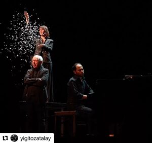 Tülay Günal Instagram - #Repost @yigitozatalay with @use.repost
・・・
Yaşamaya Dair yaz boyunca devam ediyor:
19 Temmuz - Trump Gösteri Merkezi
22 Temmuz - Kadıköy Halk Eğitim Merkezi
30 Temmuz - Seferihisar
31 Temmuz - Kuşadası
2 Ağustos - İzmir Karşıyaka
3 Ağustos - Artur Tatil Köyü
4 Ağustos - Çanakkale
6 Ağustos - Güre
7 Ağustos - Ören
23 Ağustos - Küçük Çiftlik Park
24 Ağustos - Selamiçeşme Özgürlük Parkı
26 Ağustos - Trump Gösteri Merkezi
27 Ağustos - Kadıköy Halk Eğitim Merkezi
#dostlartiyatrosu #nazımhikmet
#yaşamayadair #aysatiyatro
📸 @ozgunyarar